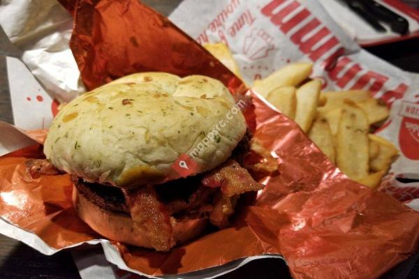 Red Robin Gourmet Burgers and Brews