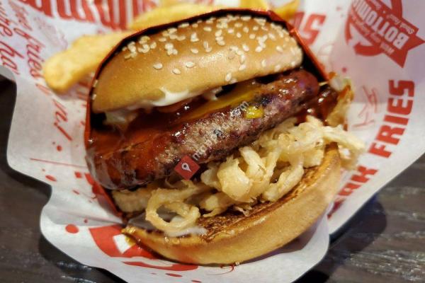 Red Robin Gourmet Burgers and Brews