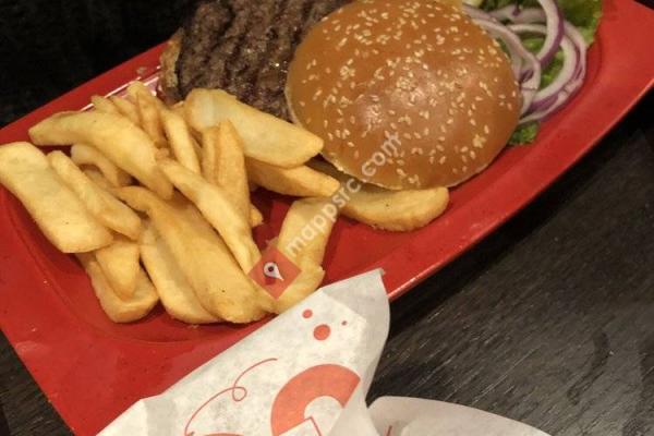 Red Robin Gourmet Burgers and Brews