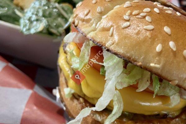 Red Robin Gourmet Burgers and Brews