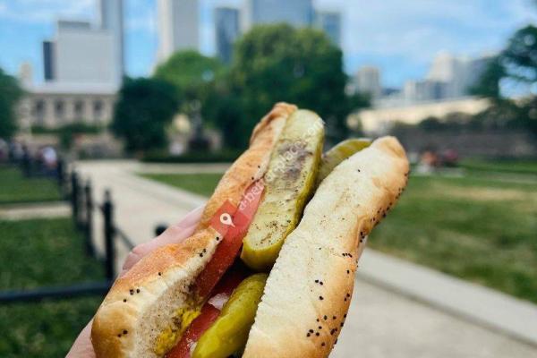 Relish Chicago Hot Dogs