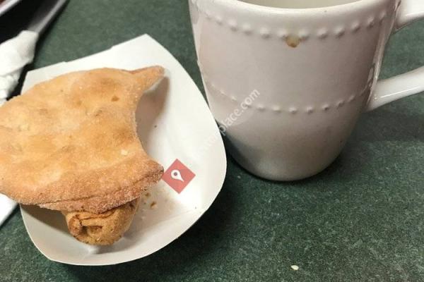 Restaurante Y Pupuseria Azucena