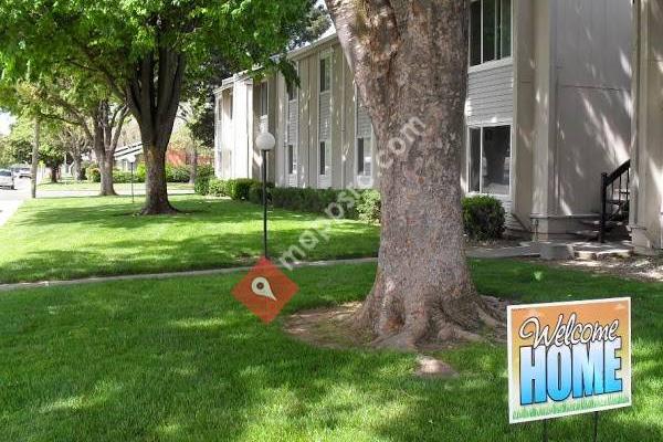 River's Bend Apartments