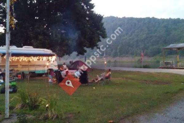 Rivers Edge Campground-Marina
