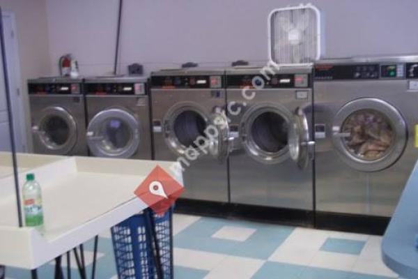 Robertsdale Laundromat