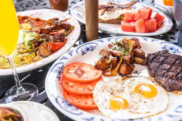 Rocco's Tacos & Tequila Bar