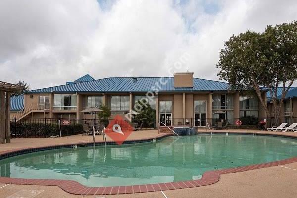 Rodeway Inn & Suites