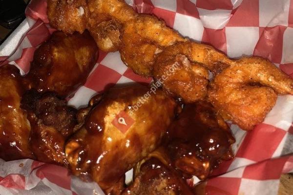 Ry Restaurant and Lounge