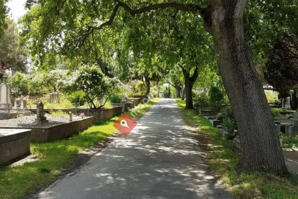 Sacramento Historic City Cemetery Committee