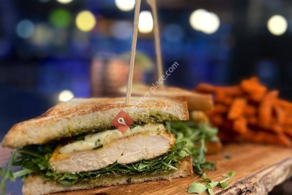 Sage Restaurant & Lounge