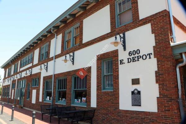 Santa Fe Railroad Depot and Harvey House