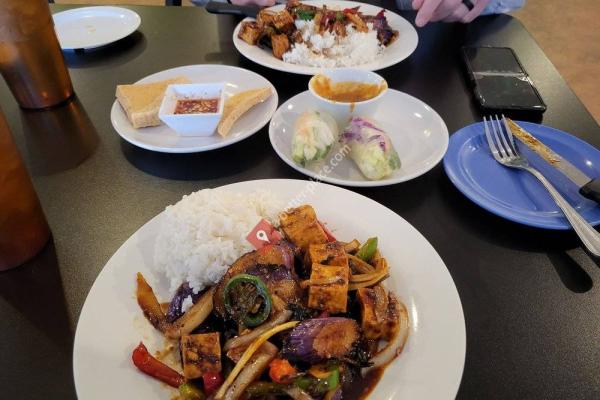 Sapz Thai Kitchen