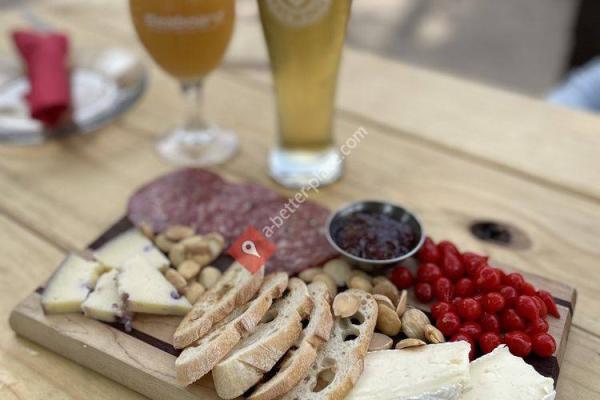 Seaboard Brewing, Tap Room & Wine Bar