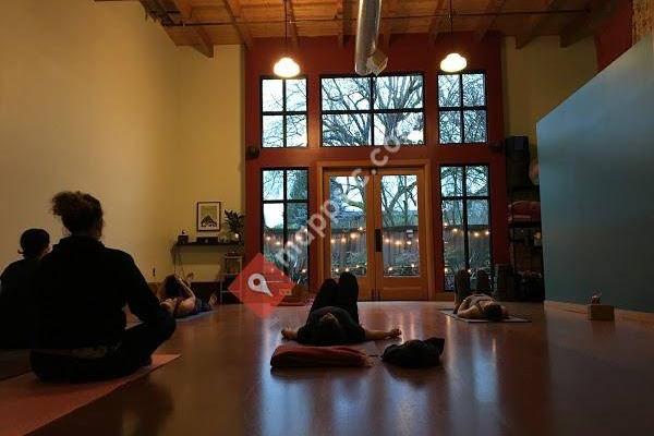 Sellwood Yoga