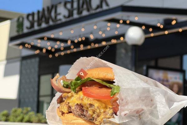 Shake Shack - Bay Street