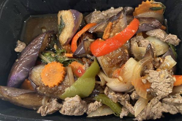 Silver Spoon Thai Restaurant & Bar