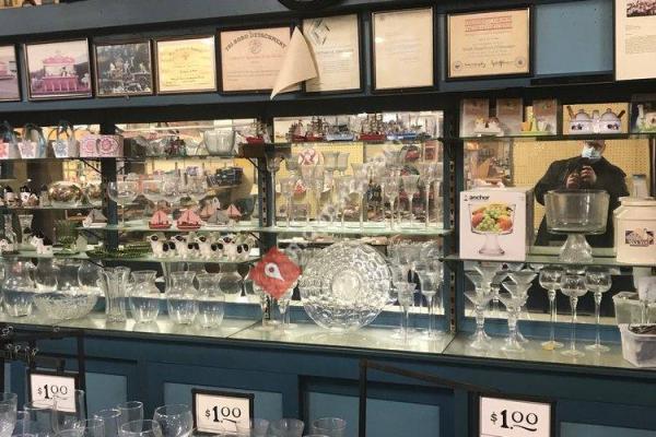 Sine's 5 & 10 Cent Store