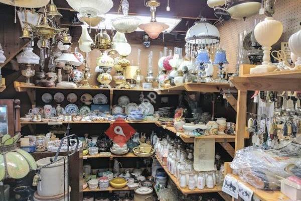 Skinner's Coachhouse Antiques