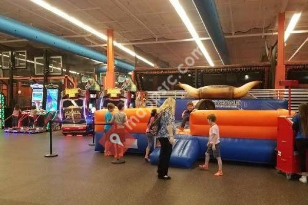 Sky Zone Trampoline Park