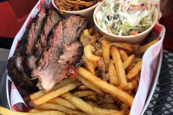 Smoke'n Moe's BBQ