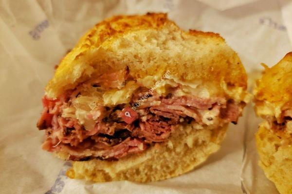 Snarf's Sandwiches - Saint Louis