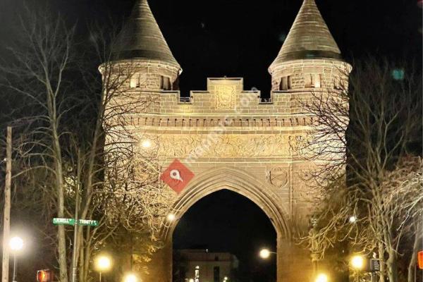 Soldiers and Sailors Memorial Arch