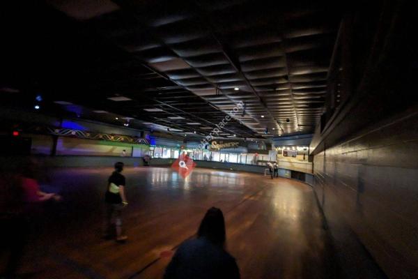 Spinner's Family Skate Center