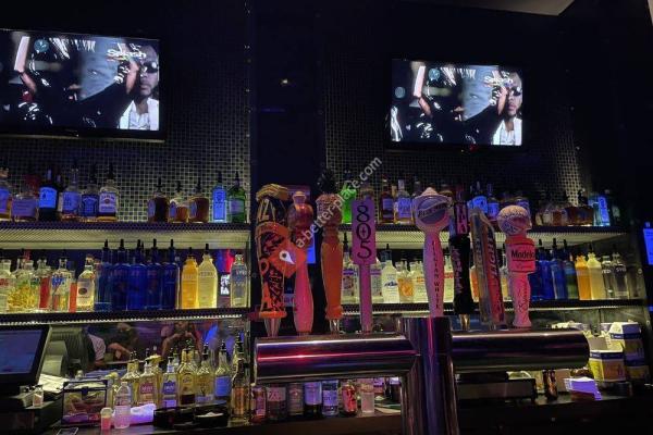 Splash Video Dance Bar