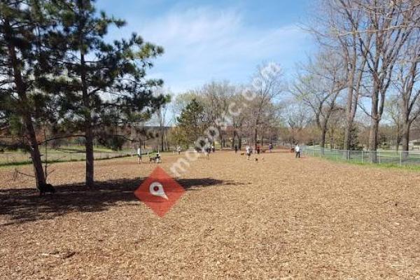 St. Anthony Parkway Off-Lease Dog Park