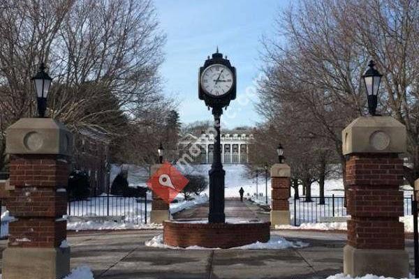 Stonehill College - Office of Admission