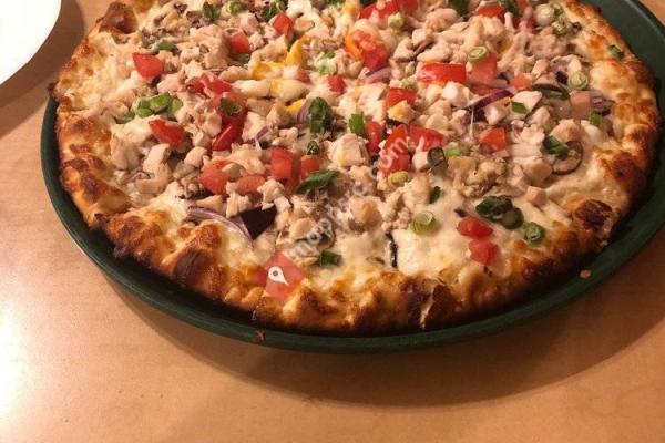 Straw Hat Pizza