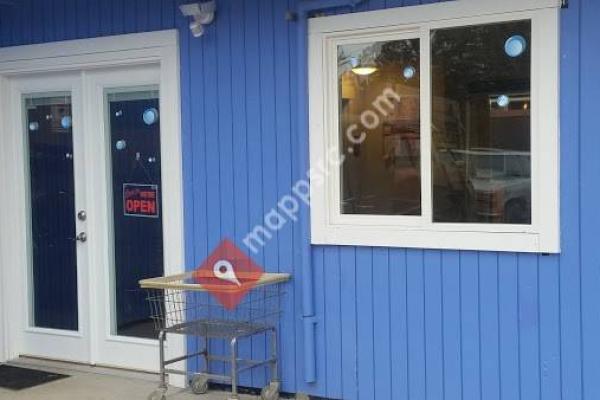 Suds Laundromat