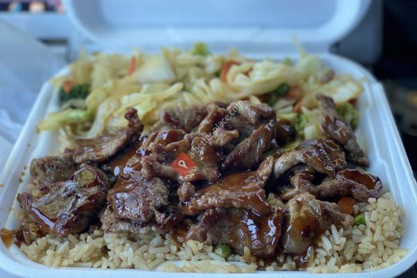 Sumo Hibachi & Wings