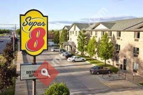 Super 8 Mt. Pleasant