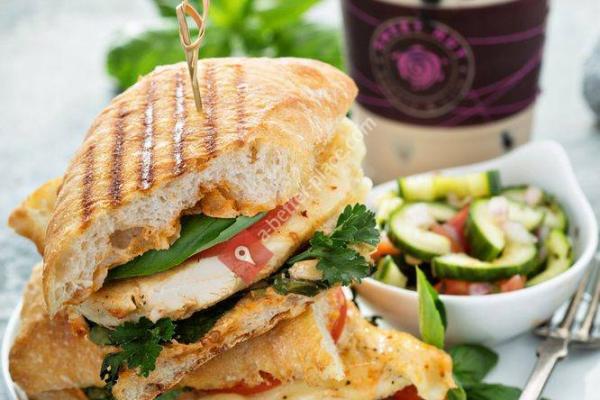 Sweet Hut Bakery & Cafe