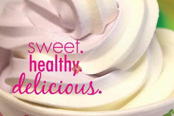 sweetFrog Premium Frozen Yogurt