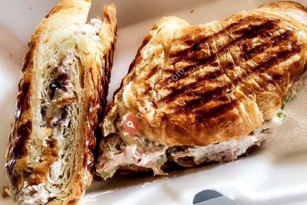 T's Times Square Cafe