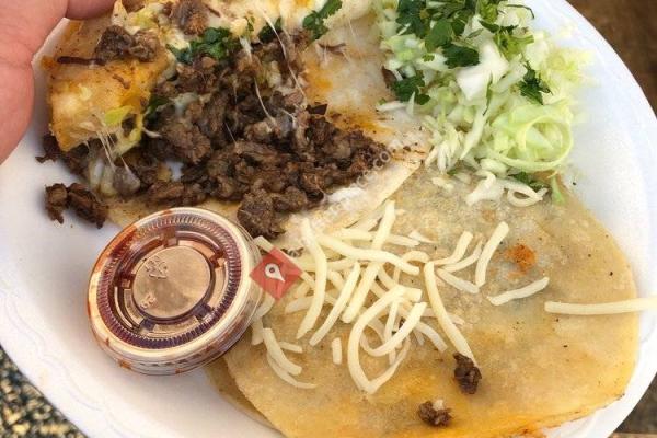 Tacos El Becerro