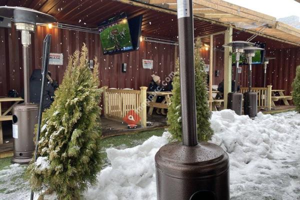 Tailgate Outdoor Sports Bar