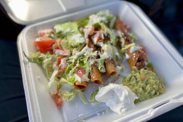 Taqueria Los Potrillos 6