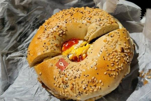 Tenafly Hot Bagels