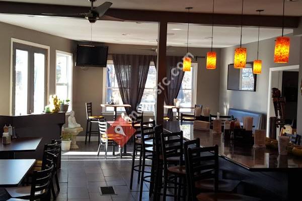 Thai Royal Restaurant & Bar