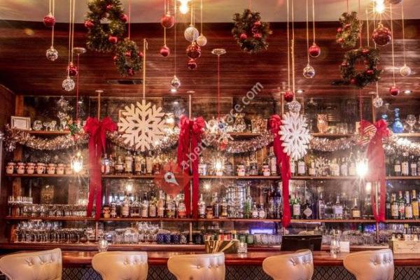 The Blind Pig Parlour Bar