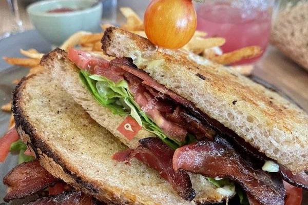 The Club Car Restaurant