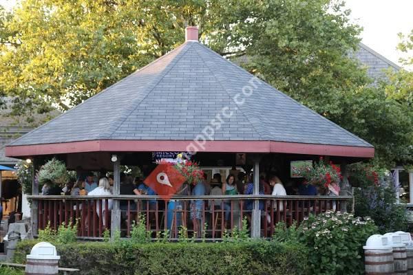 The Gazebo at Harbor Square