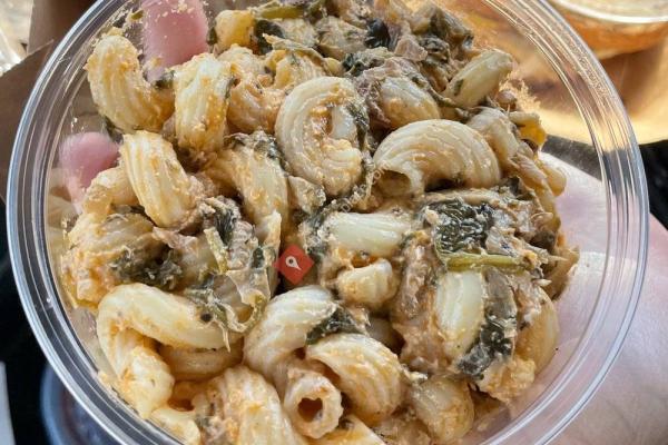 The Lucky Hen Larder