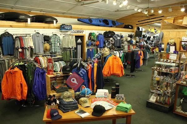 The Outfitter of Harbor Springs