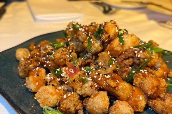 The Sun Dial Restaurant, Bar & View