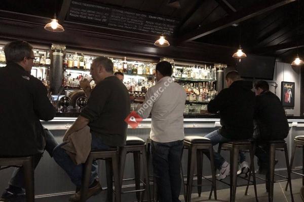 The Tavern on Fourth