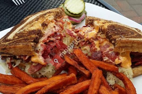 The Village Squire (McHenry)